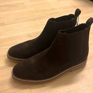 NWT Brown Suede Chelsea Boots